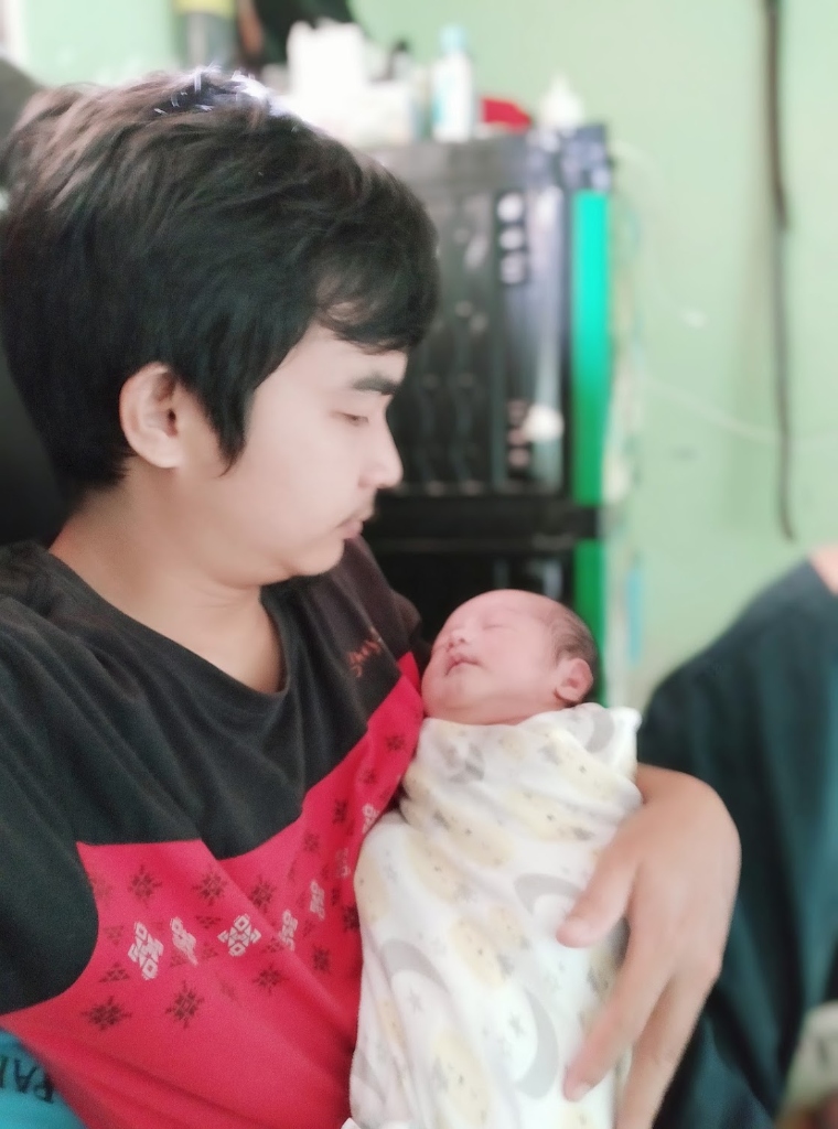Anak Kedua Lahir